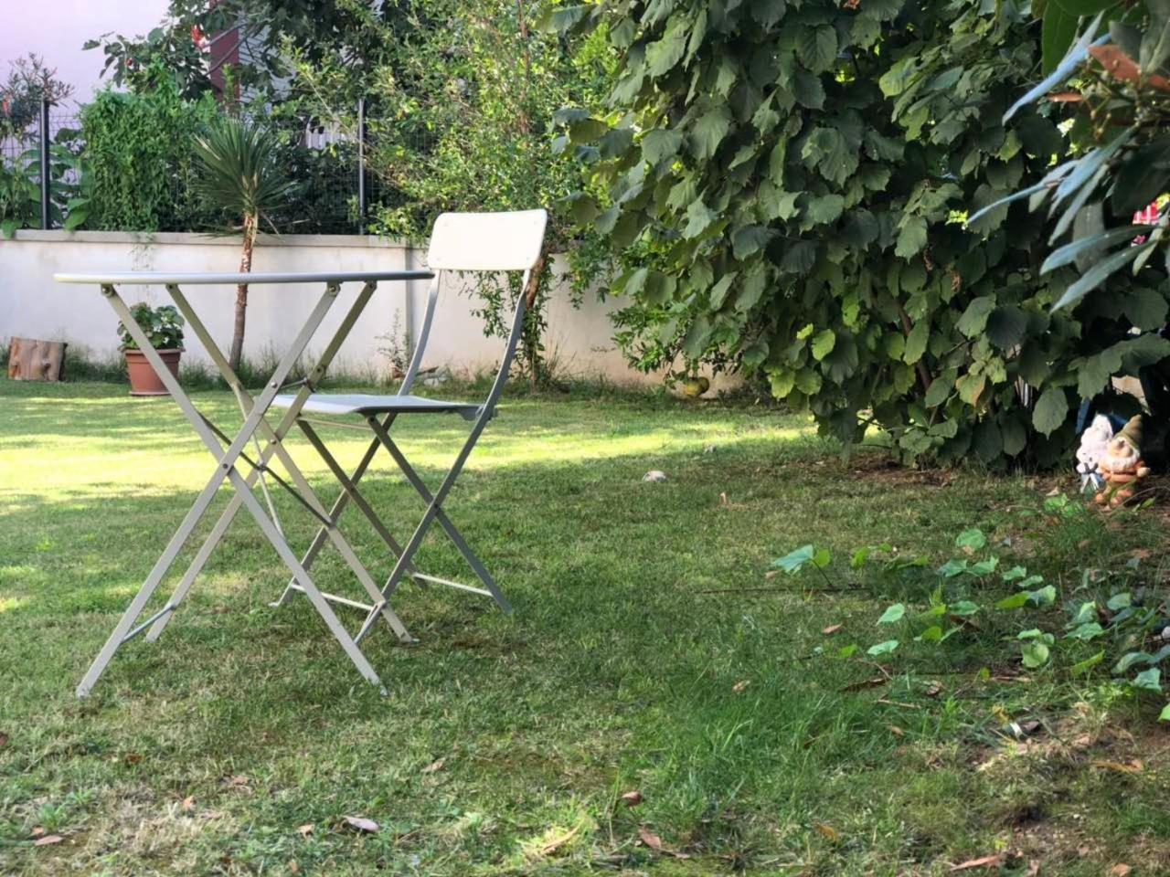 Number 5 Lägenhet Pakoštane Exteriör bild